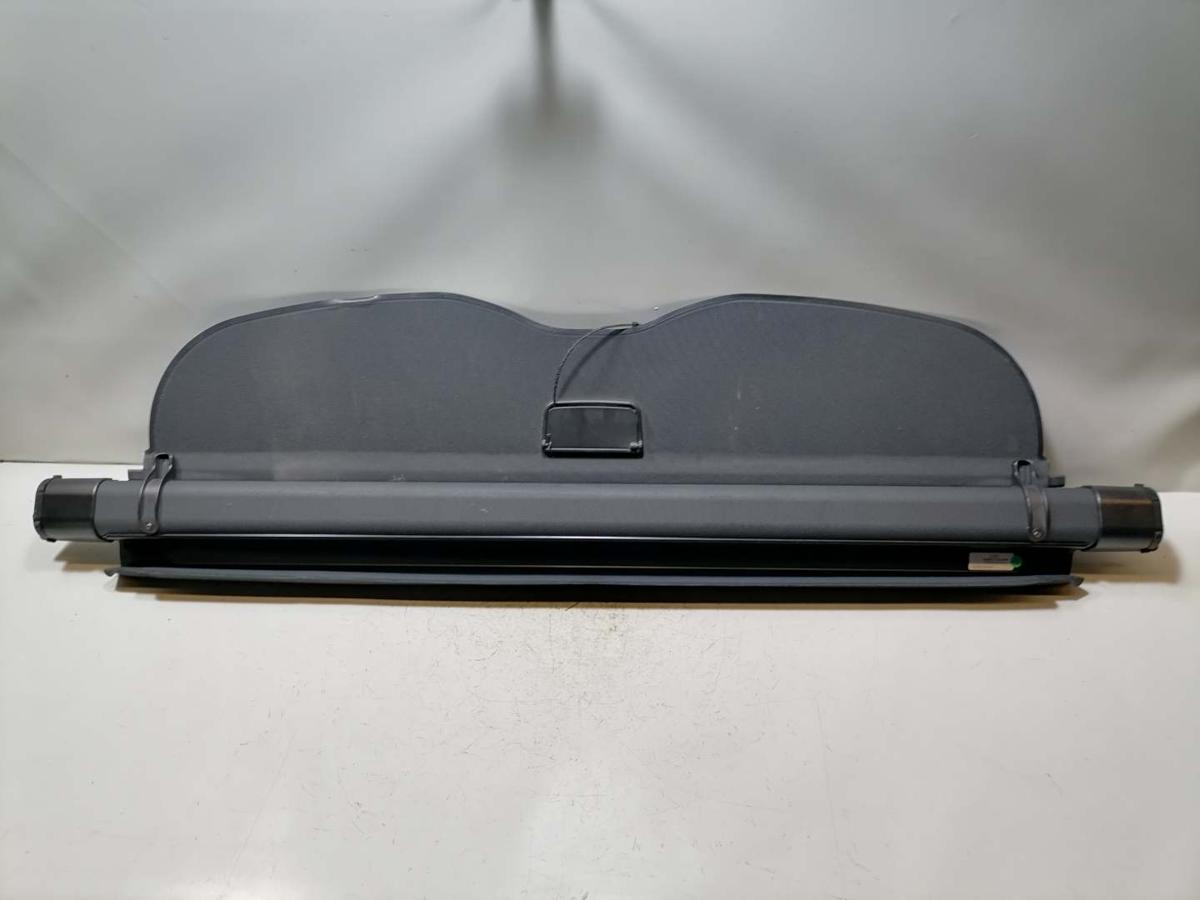 Audi A4 B5 original Laderaumrollo Abdeckung Koffrerraum Kombi Avant Bj.1998